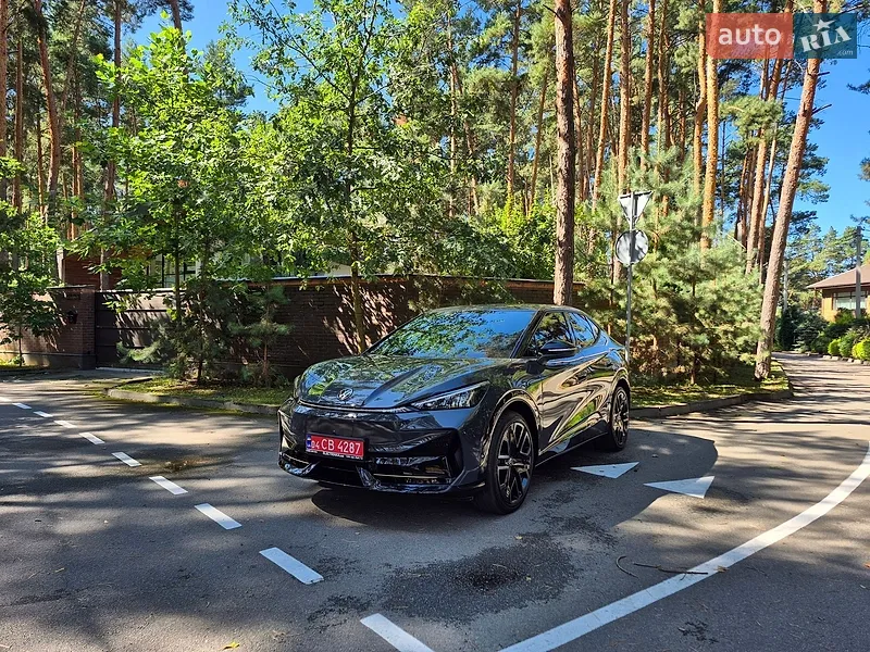 Volkswagen ID. UNYX 2024