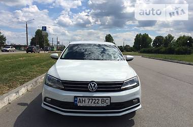Седан Volkswagen Jetta 2016 в Харькове