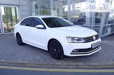 Седан Volkswagen Jetta 2016 в Киеве