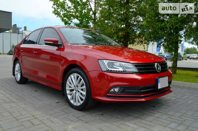 Седан Volkswagen Jetta 2016 в Львове