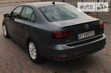 Седан Volkswagen Jetta 2016 в Івано-Франківську