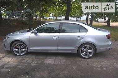 Седан Volkswagen Jetta 2014 в Запорожье