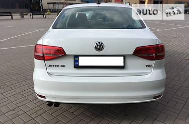 Седан Volkswagen Jetta 2015 в Мариуполе
