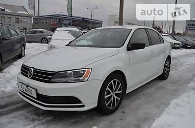 Седан Volkswagen Jetta 2016 в Киеве