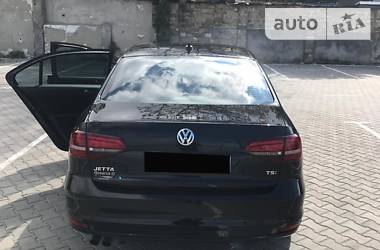 Седан Volkswagen Jetta 2015 в Одесі