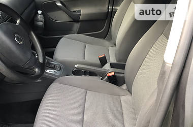 Седан Volkswagen Jetta 2008 в 