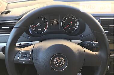 Седан Volkswagen Jetta 2013 в Виннице