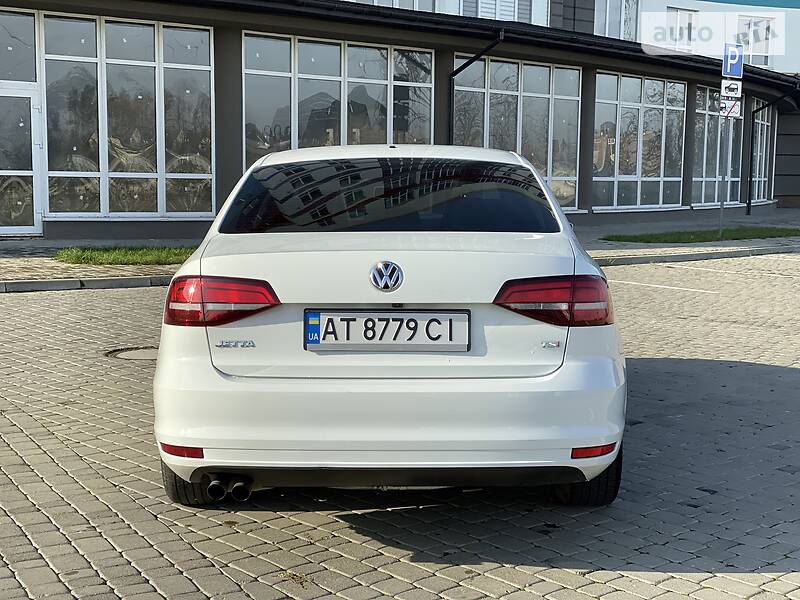 Седан Volkswagen Jetta 2017 в Івано-Франківську