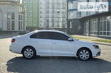 Седан Volkswagen Jetta 2017 в 