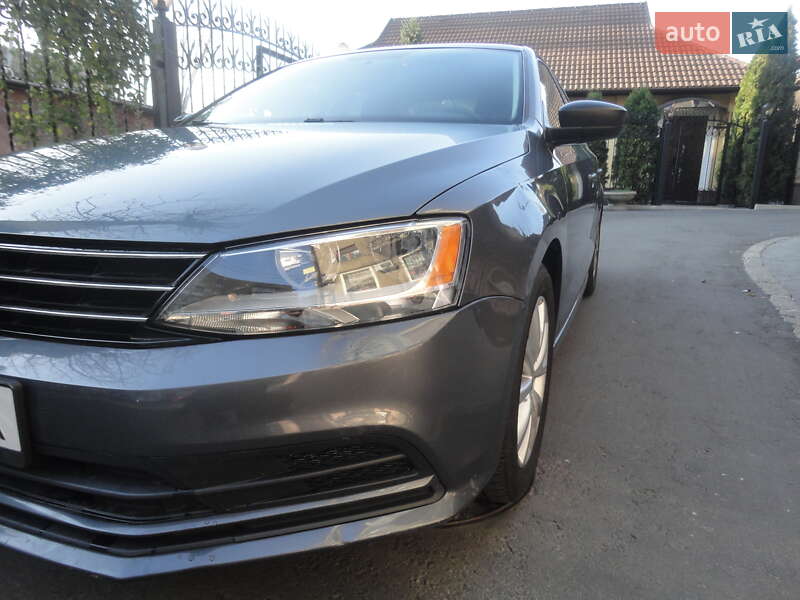 Седан Volkswagen Jetta 2014 в Запоріжжі