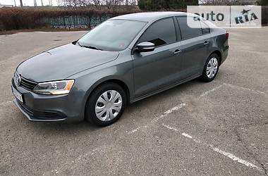 Седан Volkswagen Jetta 2012 в 