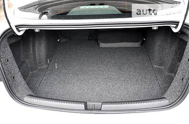 Седан Volkswagen Jetta 2017 в 