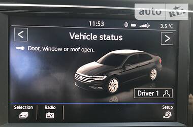 Седан Volkswagen Jetta 2018 в 
