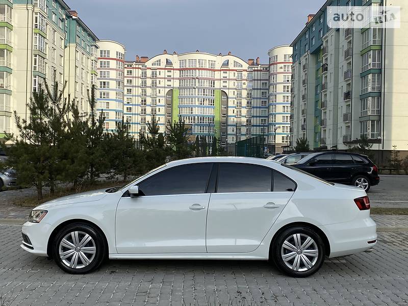 Седан Volkswagen Jetta 2017 в Івано-Франківську
