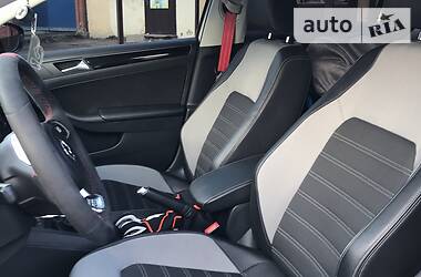 Седан Volkswagen Jetta 2016 в 
