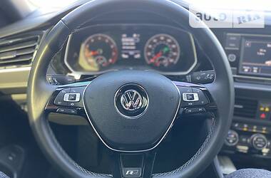 Седан Volkswagen Jetta 2018 в 
