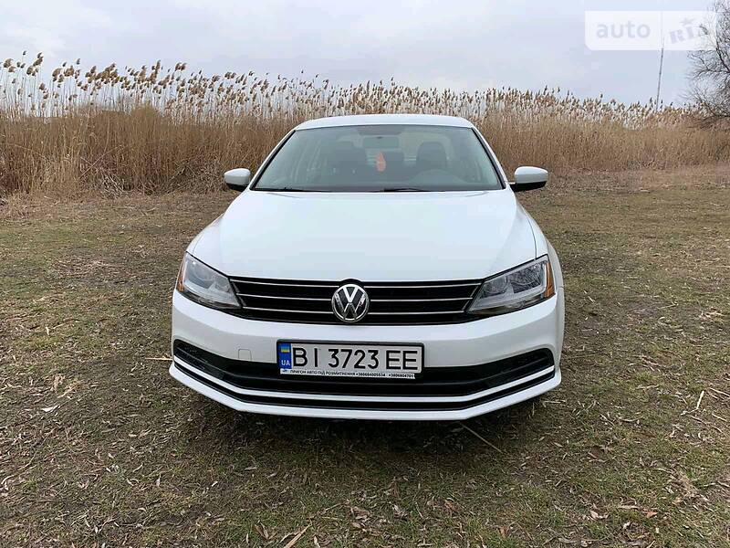 Седан Volkswagen Jetta 2016 в Кременчуці