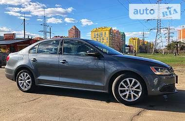 Седан Volkswagen Jetta 2013 в 