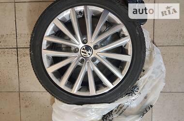 Седан Volkswagen Jetta 2016 в 