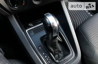 Седан Volkswagen Jetta 2015 в 
