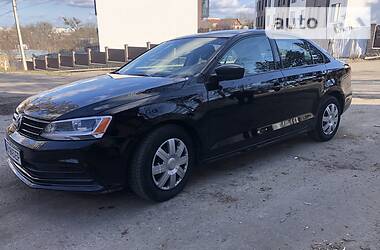 Седан Volkswagen Jetta 2015 в 