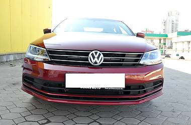 Седан Volkswagen Jetta 2017 в 
