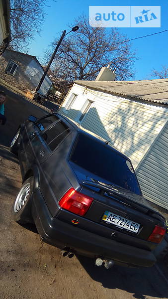 Хетчбек Volkswagen Jetta 1990 в П'ятихатках