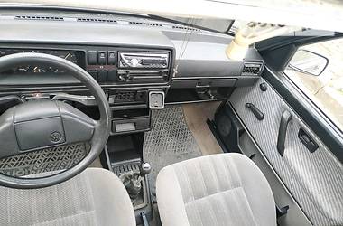 Седан Volkswagen Jetta 1992 в 