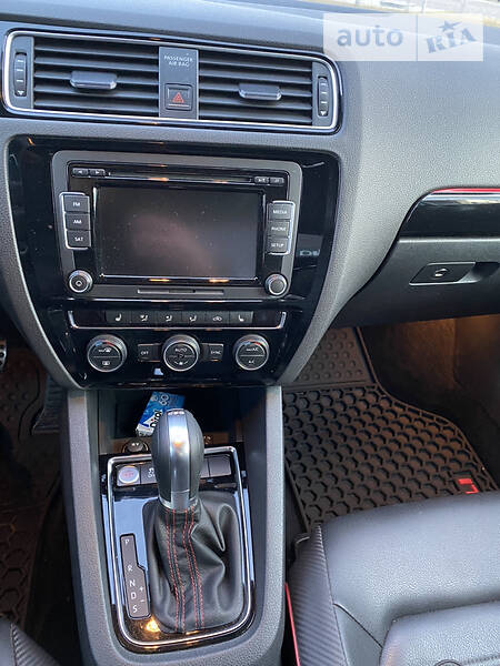Седан Volkswagen Jetta 2015 в Черкасах фото 36 Седан Volkswagen Jetta 2015 в Черкасах