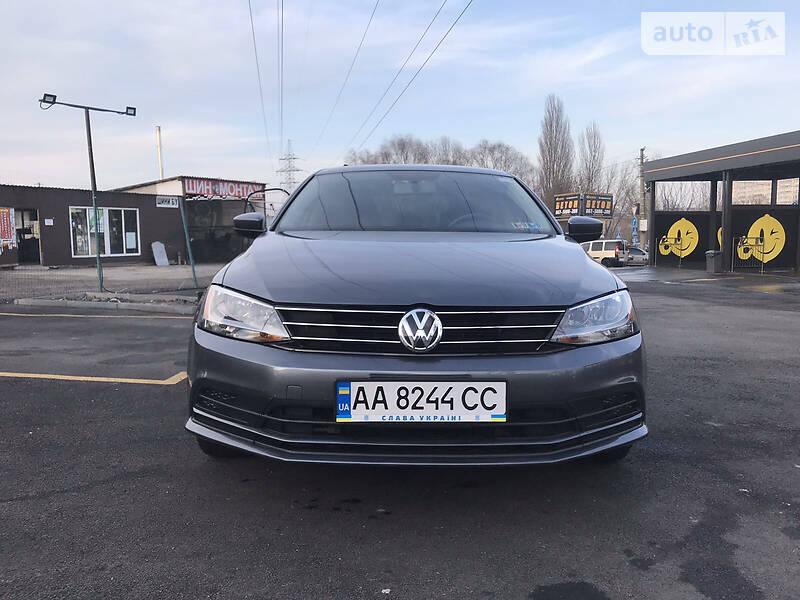 Седан Volkswagen Jetta 2016 в Києві