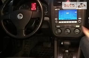 Седан Volkswagen Jetta 2006 в Львове