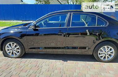Седан Volkswagen Jetta 2011 в 