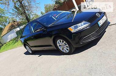 Седан Volkswagen Jetta 2011 в 