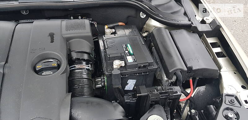 Седан Volkswagen Jetta 2012 в Києві