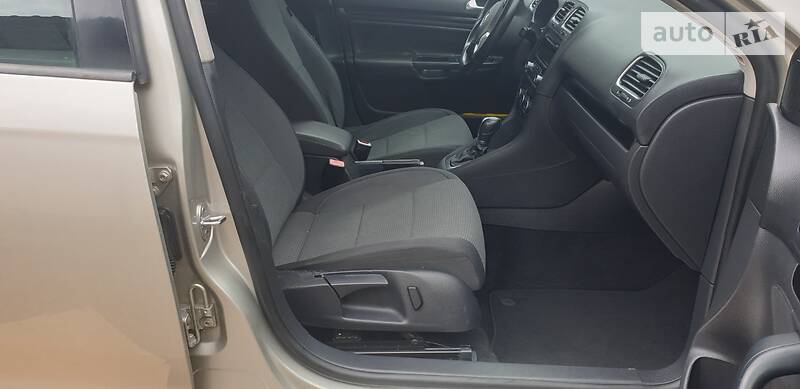 Універсал Volkswagen Jetta 2013 в Хмельницькому