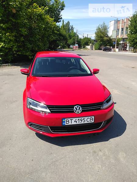 Седан Volkswagen Jetta 2013 в Херсоне