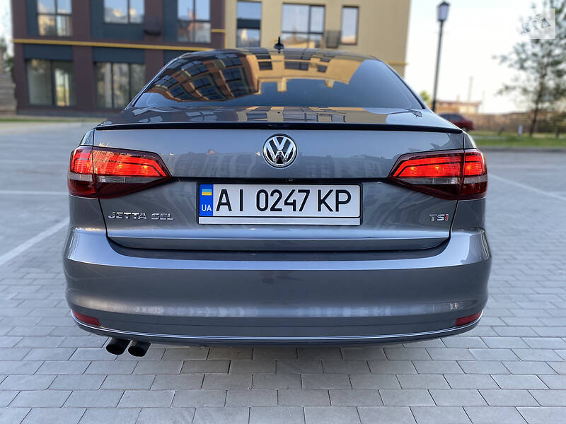 Седан Volkswagen Jetta 2015 в Києві