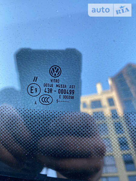 Седан Volkswagen Jetta 2015 в Києві