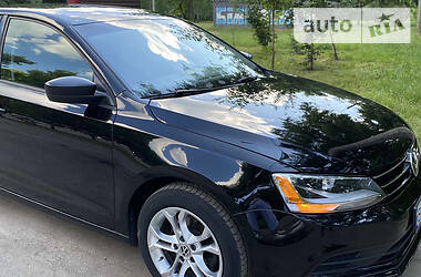 Седан Volkswagen Jetta 2016 в 