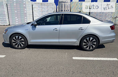 Седан Volkswagen Jetta 2016 в 