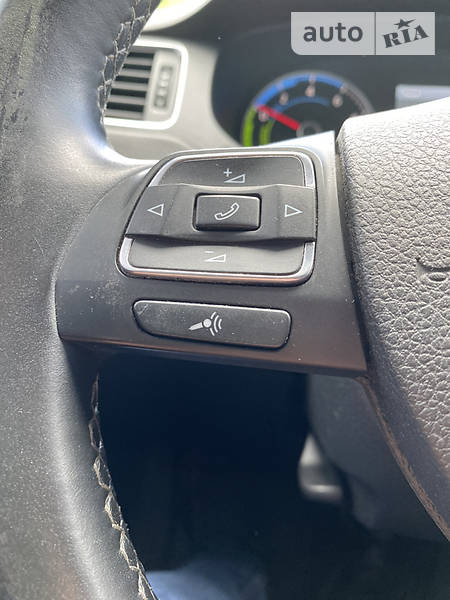 Седан Volkswagen Jetta 2013 в Києві