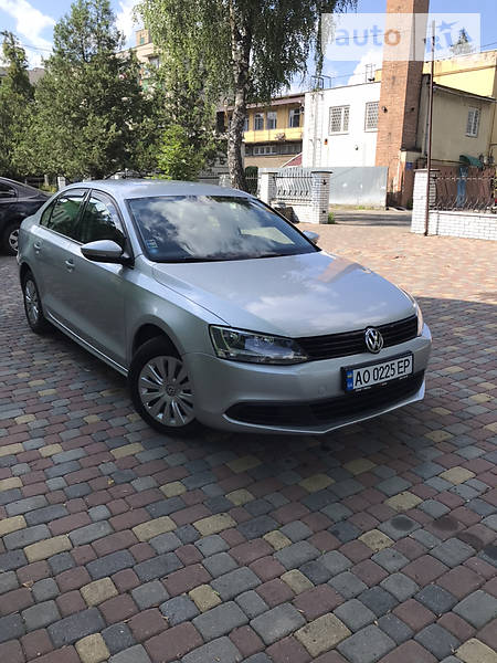 Седан Volkswagen Jetta 2012 в Ужгороді фото 4 Седан Volkswagen Jetta 2012 в Ужгороді