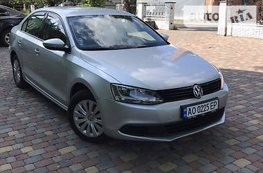 Седан Volkswagen Jetta 2012 в 