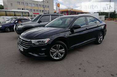 Седан Volkswagen Jetta 2018 в 