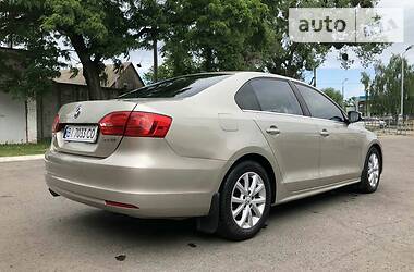 Седан Volkswagen Jetta 2012 в Лубнах