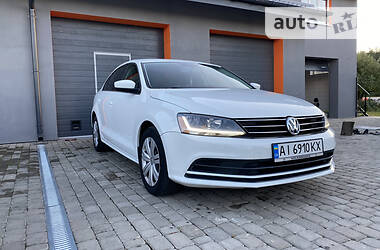 Седан Volkswagen Jetta 2017 в 
