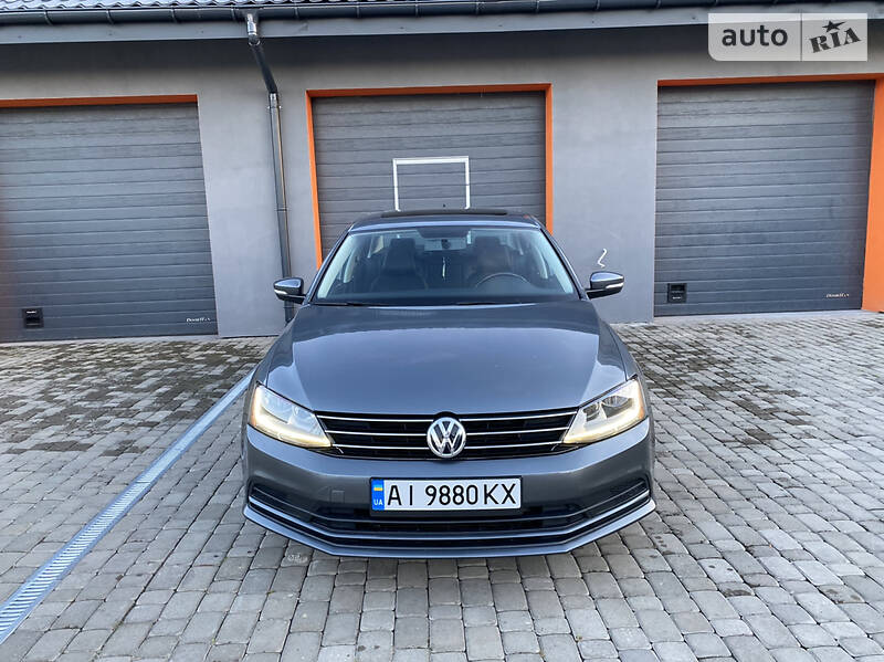 Седан Volkswagen Jetta 2016 в Києві