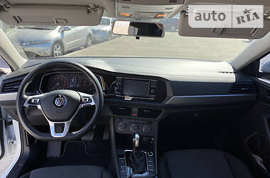 Седан Volkswagen Jetta 2018 в Херсоне