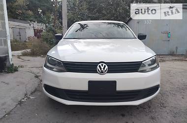 Седан Volkswagen Jetta 2013 в Днепре