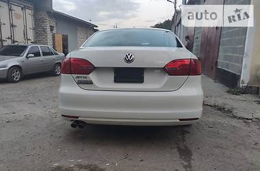 Седан Volkswagen Jetta 2013 в Днепре